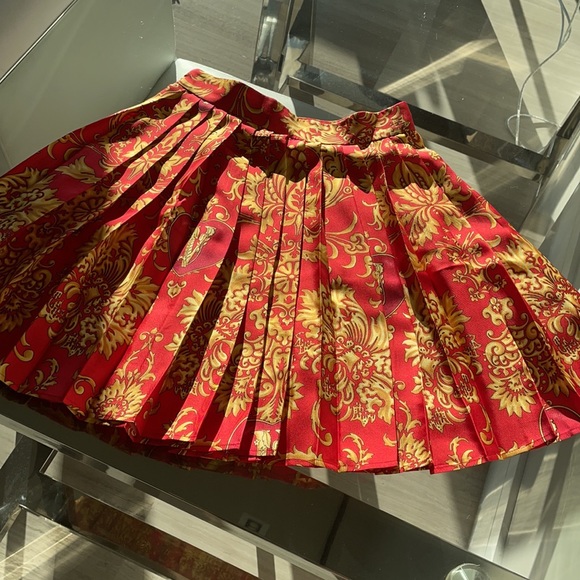 BRAND NEW VERSACE skirt - Picture 5 of 7